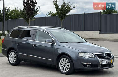 Универсал Volkswagen Passat 2009 в 