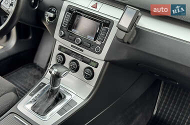 Универсал Volkswagen Passat 2009 в 