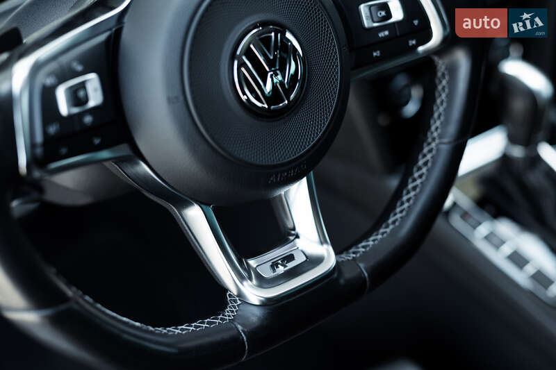 Універсал Volkswagen Passat 2019 в Києві