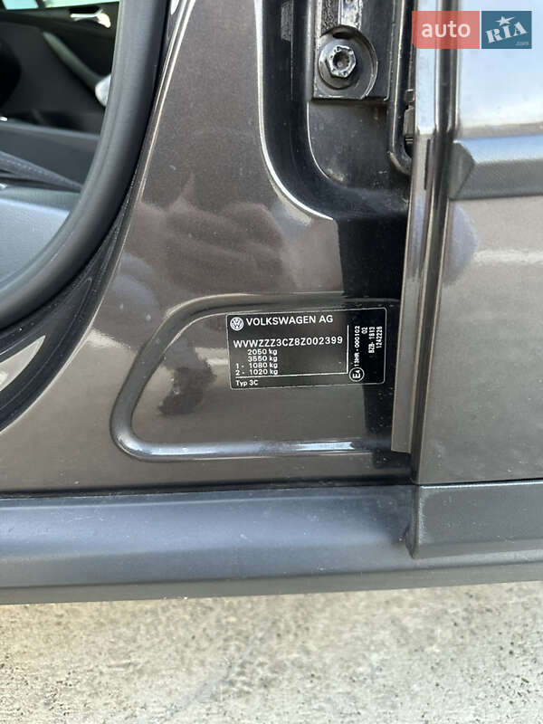 Седан Volkswagen Passat 2008 в Києві