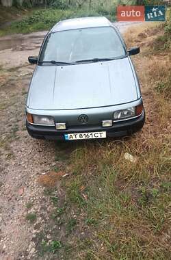 Седан Volkswagen Passat 1989 в Рогатині