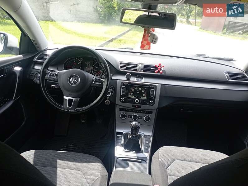 Универсал Volkswagen Passat 2014 в Изяславе фото 21 Универсал Volkswagen Passat 2014 в Изяславе