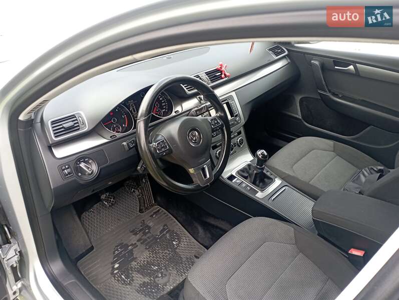 Универсал Volkswagen Passat 2014 в Изяславе фото 27 Универсал Volkswagen Passat 2014 в Изяславе