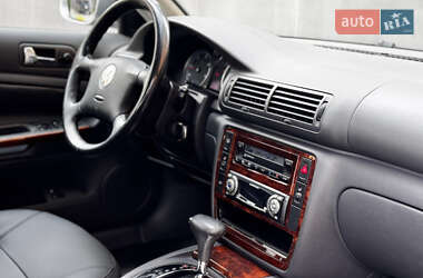 Універсал Volkswagen Passat 2004 в 