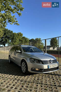 Універсал Volkswagen Passat 2013 в Мукачевому