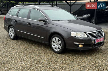 Універсал Volkswagen Passat 2010 в Калуші