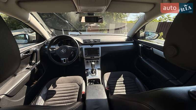 Седан Volkswagen Passat 2013 в Броварах