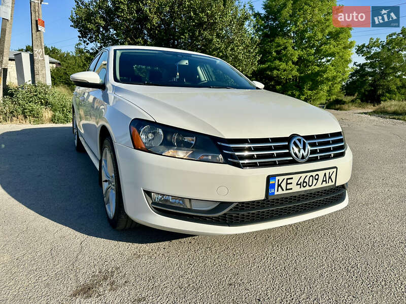 Седан Volkswagen Passat 2012 в Днепре фото 29 Седан Volkswagen Passat 2012 в Днепре