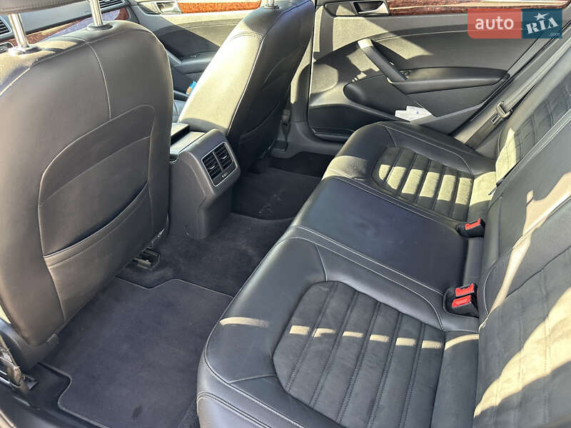 Седан Volkswagen Passat 2012 в Днепре фото 49 Седан Volkswagen Passat 2012 в Днепре