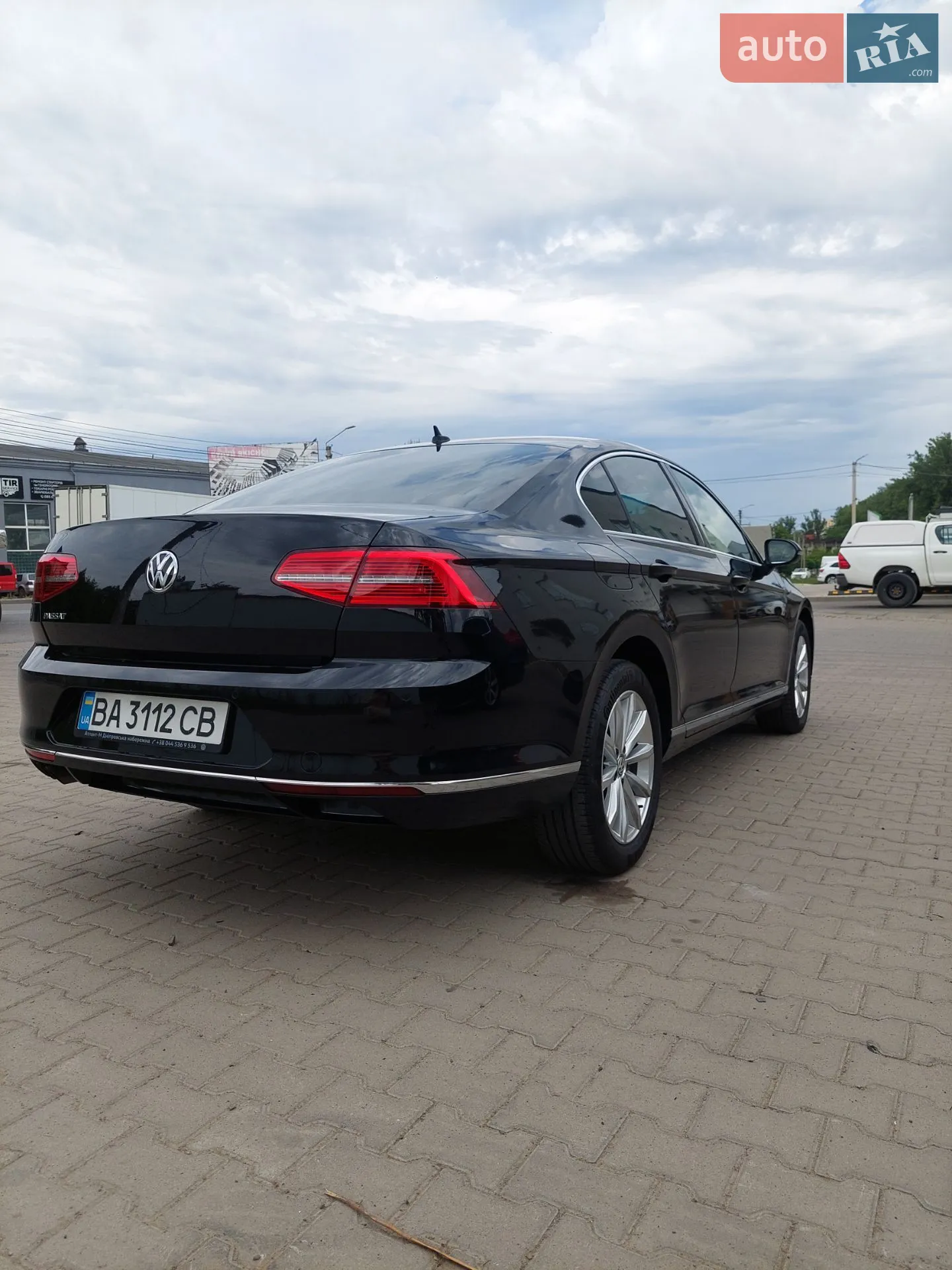 2019 Volkswagen Passat - мініатюра 3