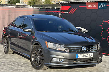 Седан Volkswagen Passat 2017 в Дніпрі