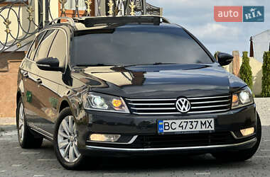 Універсал Volkswagen Passat 2013 в 