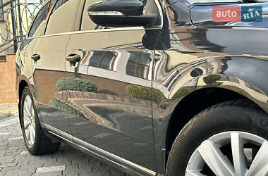 Універсал Volkswagen Passat 2013 в 