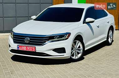 Седан Volkswagen Passat 2020 в Одесі