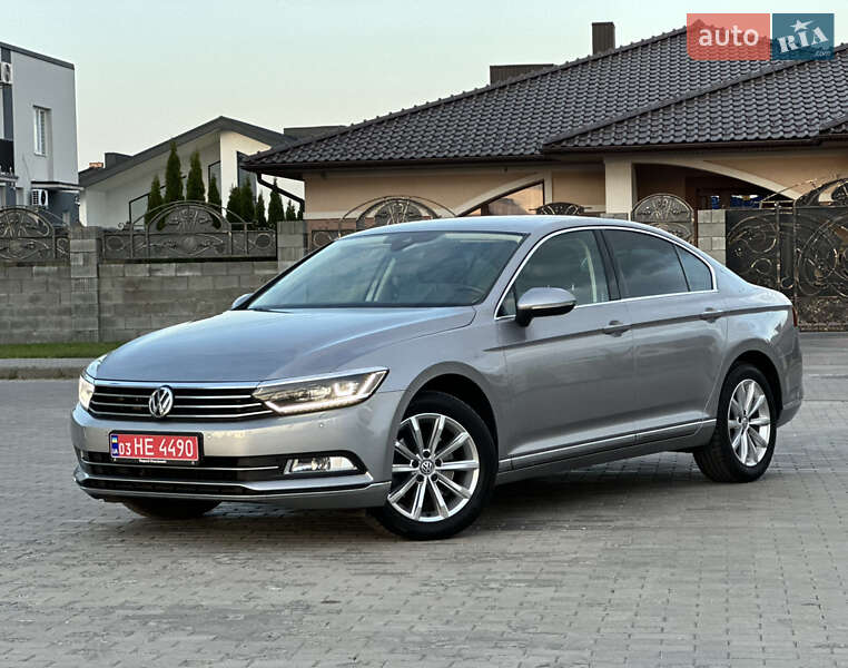 Седан Volkswagen Passat 2019 в 