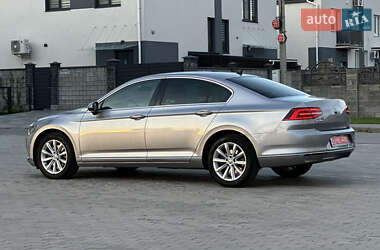 Седан Volkswagen Passat 2019 в 