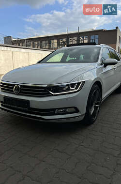 Універсал Volkswagen Passat 2018 в Луцьку