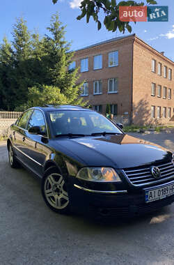 Седан Volkswagen Passat 2004 в Казатине