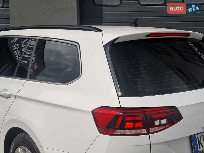 Универсал Volkswagen Passat 2019 в Петропавловской Борщаговке