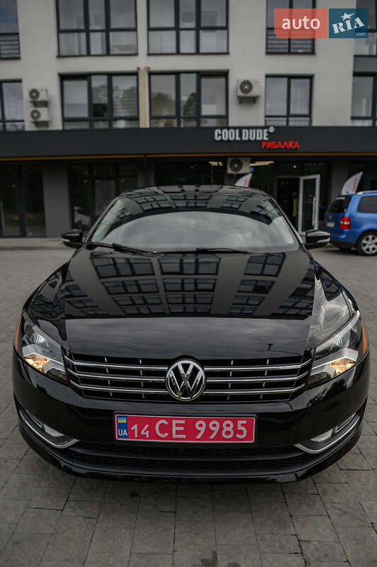 Седан Volkswagen Passat 2013 в Новояворовске