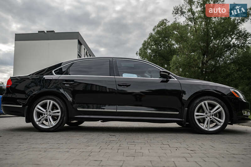 Седан Volkswagen Passat 2013 в Новояворовске