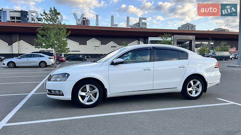 Седан Volkswagen Passat 2013 в Киеве фото 6 Седан Volkswagen Passat 2013 в Киеве