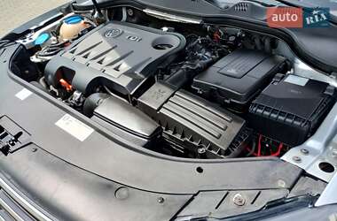 Универсал Volkswagen Passat 2013 в 