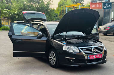 Універсал Volkswagen Passat 2010 в 