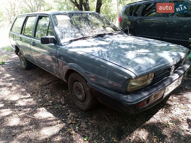 Універсал Volkswagen Passat 1985 в Дніпрі