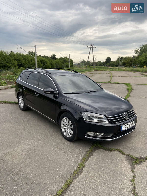 Универсал Volkswagen Passat 2012 в Черкассах