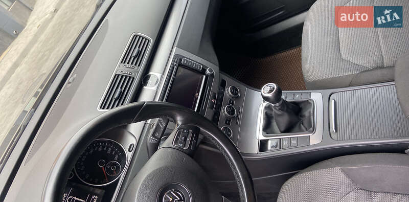 Универсал Volkswagen Passat 2012 в Черкассах
