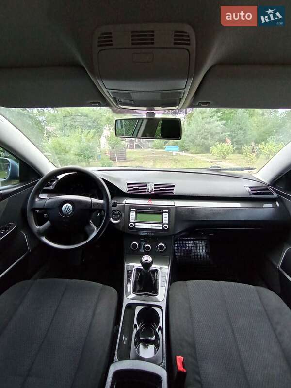 Седан Volkswagen Passat 2006 в Ивано-Франковске
