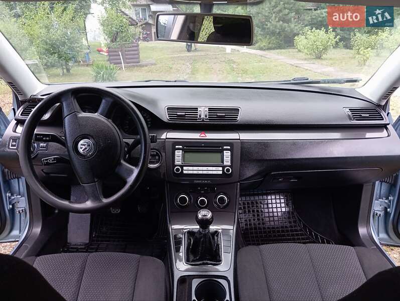 Седан Volkswagen Passat 2006 в Ивано-Франковске