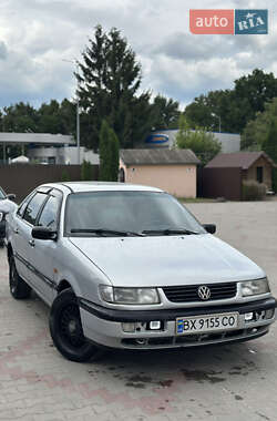 Седан Volkswagen Passat 1994 в Дунаевцах