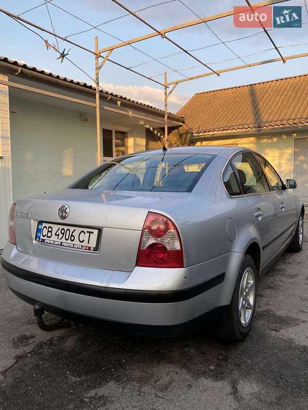Седан Volkswagen Passat 2003 в Соснице