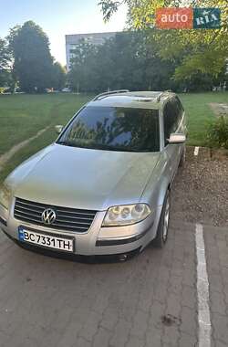 Універсал Volkswagen Passat 2002 в Львові
