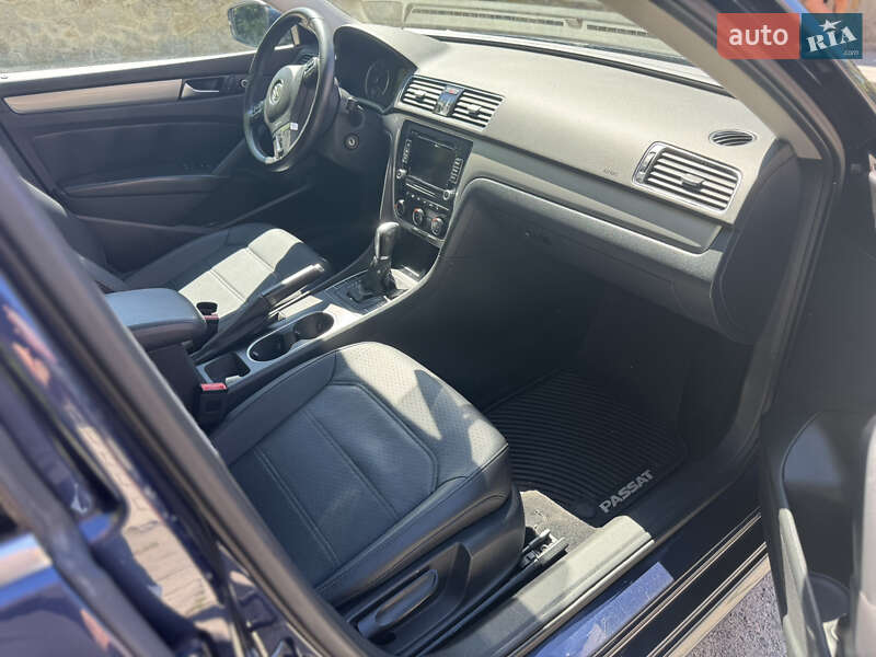 Седан Volkswagen Passat 2013 в Шепетівці фото 13 Седан Volkswagen Passat 2013 в Шепетівці
