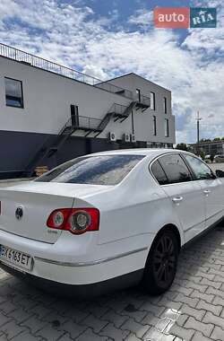 Седан Volkswagen Passat 2007 в 