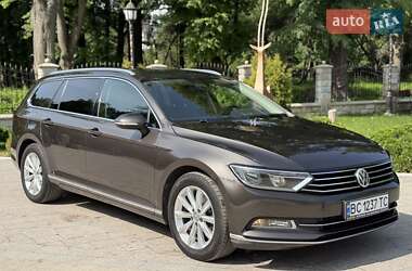 Універсал Volkswagen Passat 2015 в Львові