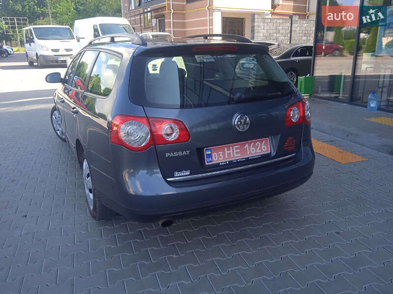 Універсал Volkswagen Passat 2009 в Рівному