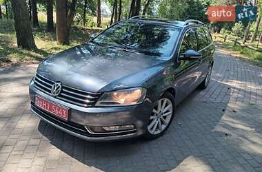 Универсал Volkswagen Passat 2011 в Луцке
