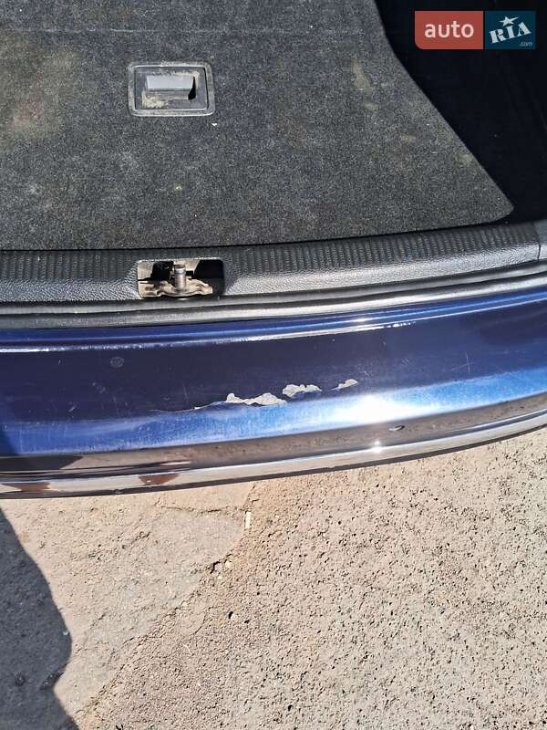 Універсал Volkswagen Passat 2011 в Луцьку