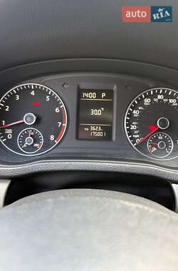 Седан Volkswagen Passat 2013 в 