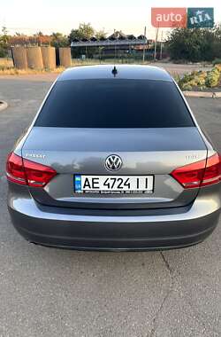 Седан Volkswagen Passat 2014 в 