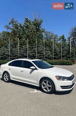 Седан Volkswagen Passat 2013 в 