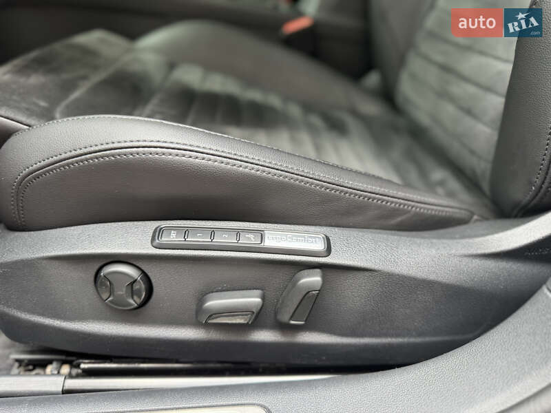 Седан Volkswagen Passat 2018 в Харькове