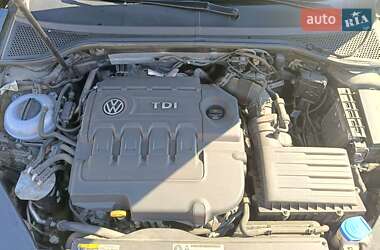 Універсал Volkswagen Passat 2016 в 