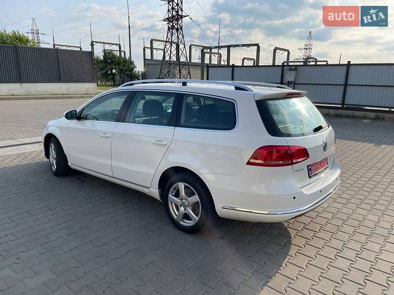 Универсал Volkswagen Passat 2011 в Луцке