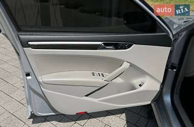 Седан Volkswagen Passat 2016 в 