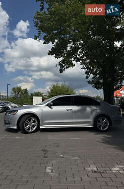Седан Volkswagen Passat 2015 в 